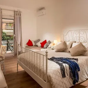 Bed & Breakfast Sweet Piramide, Rome