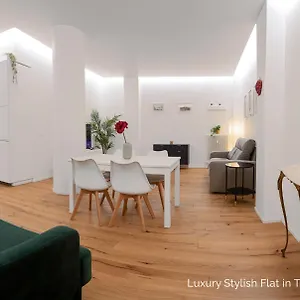La Dolce - Luxury Stylish Flats In Trastevere 70-90sqm Rome