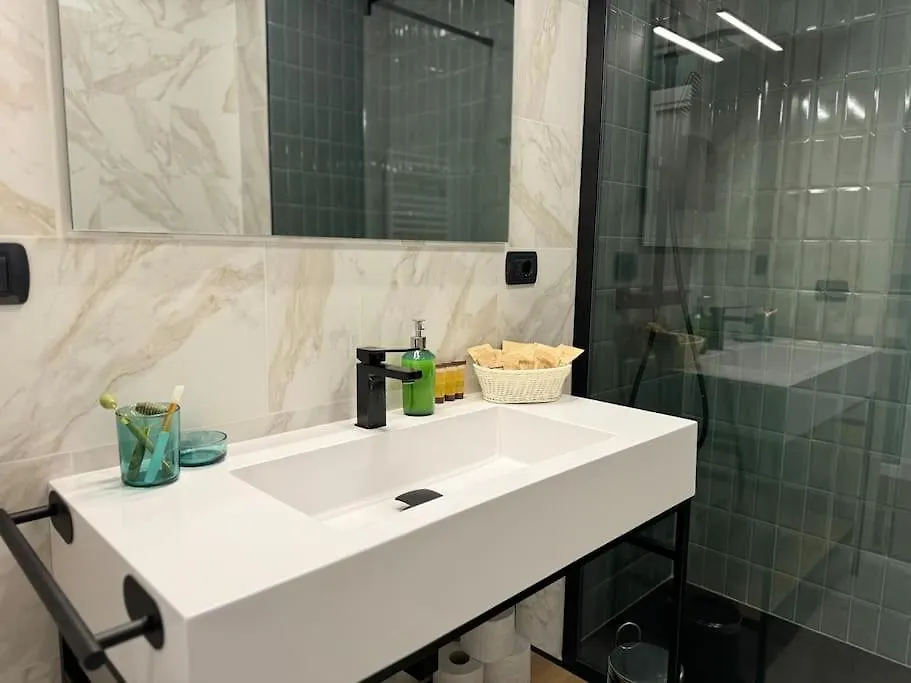 Apartment Moderno E Confortevole Con Posto Auto- Wifi Veloce Rome