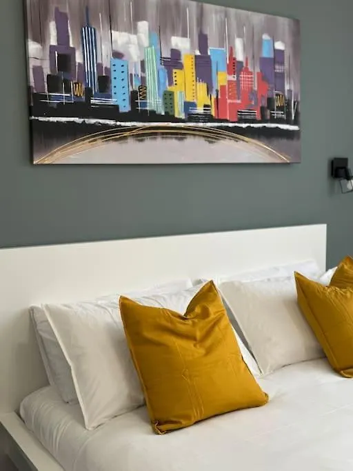 Moderno E Confortevole Con Posto Auto- Wifi Veloce Rome Apartment